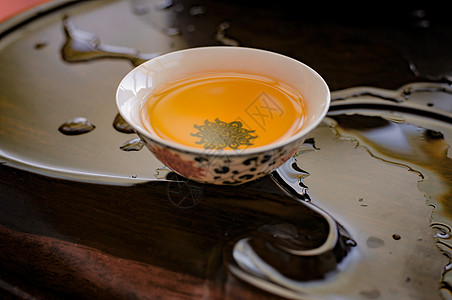 茶香诗行中，喝茶带来五大神奇好处
